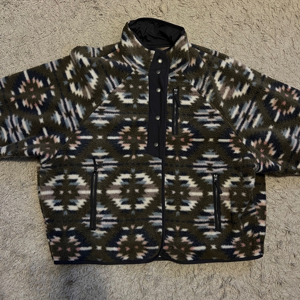 American Eagle Patterned Fleece Jacket With Butto… - image 2